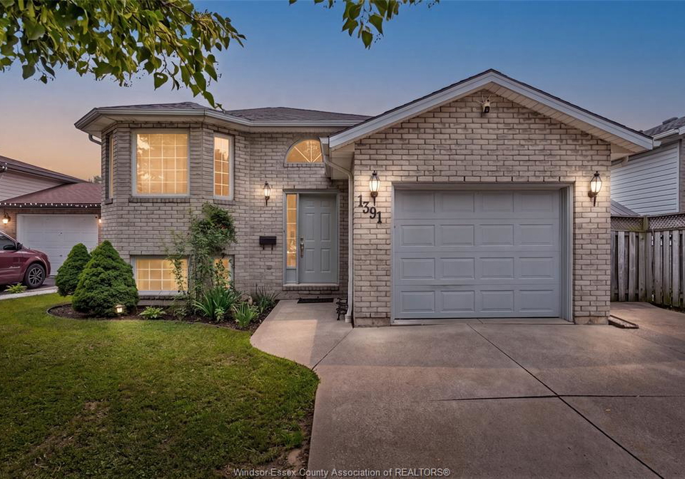 1391-fuller-crescent-windsor-ontario-26017275