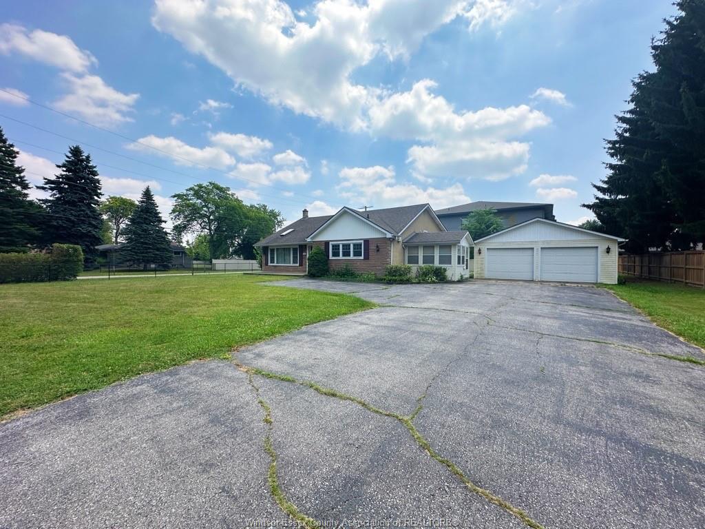 1665-orford-street-lasalle-ontario-26017277