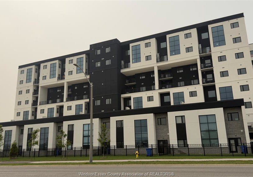 4400-laurier-lasalle-ontario-26017298