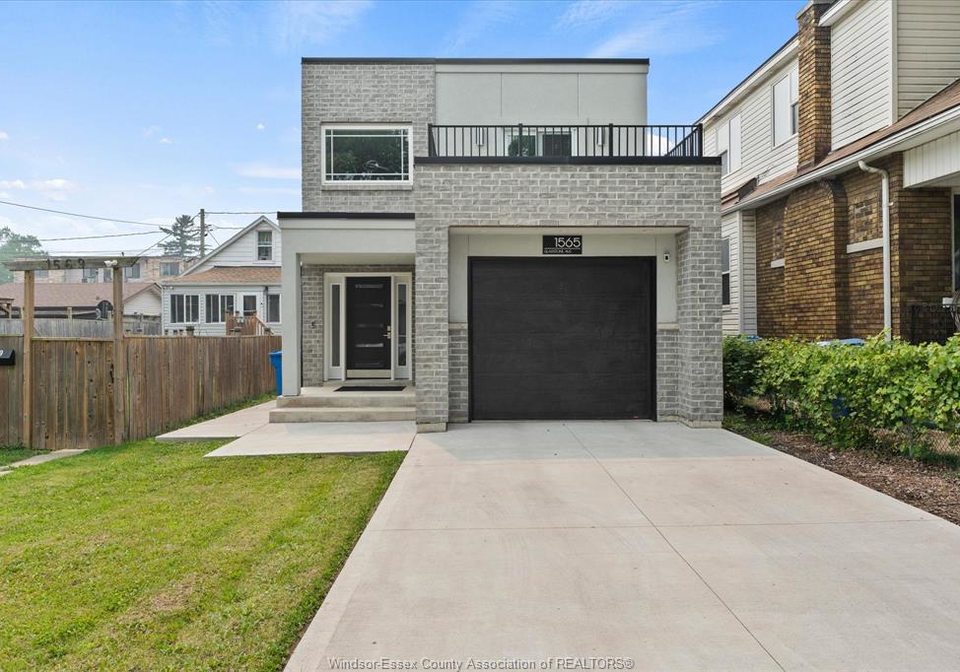 1565-gladstone-avenue-windsor-ontario-26017325