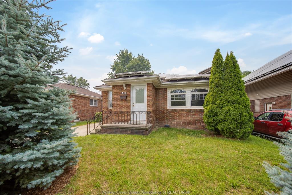563-indian-road-windsor-ontario-26017329