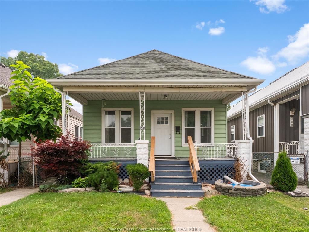 558-elm-windsor-ontario-26017333