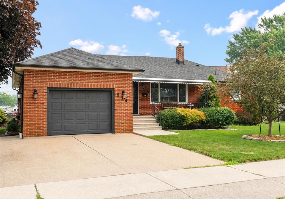 814-watson-avenue-windsor-ontario-26017363