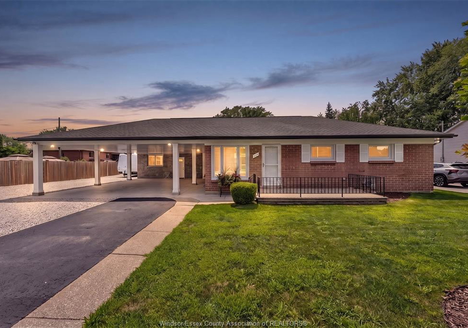 350-maple-avenue-lasalle-ontario-26017368