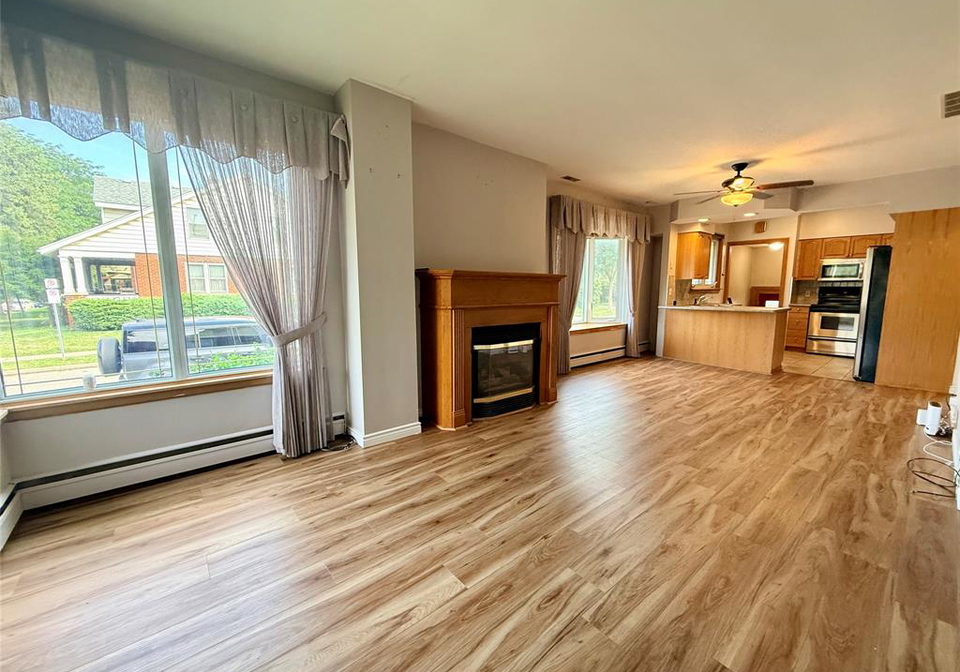 1404-dougall-avenue-windsor-ontario-26017372