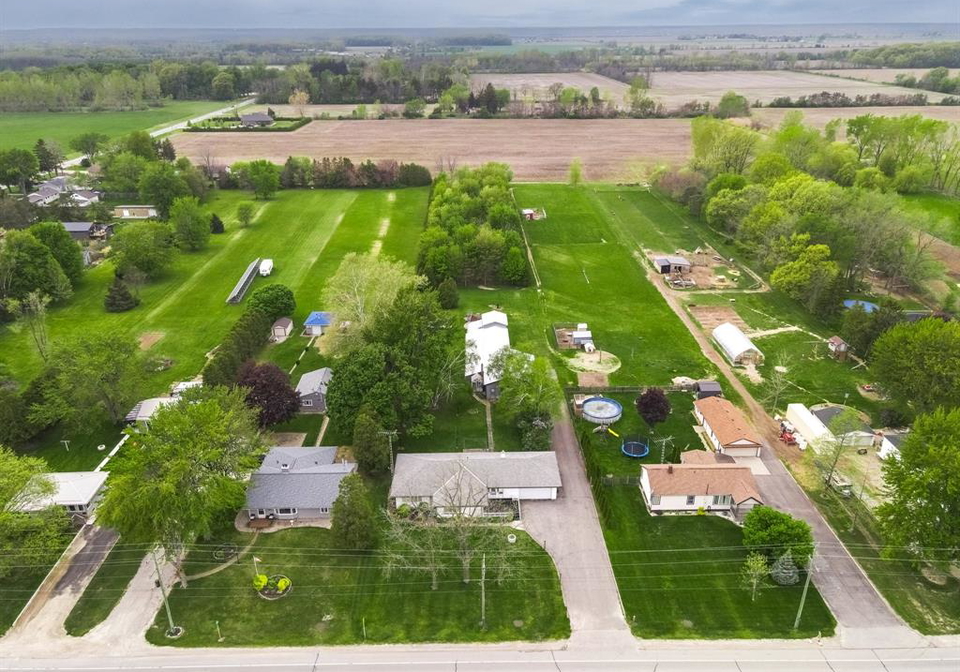 2257-division-road-north-kingsville-ontario-26017397