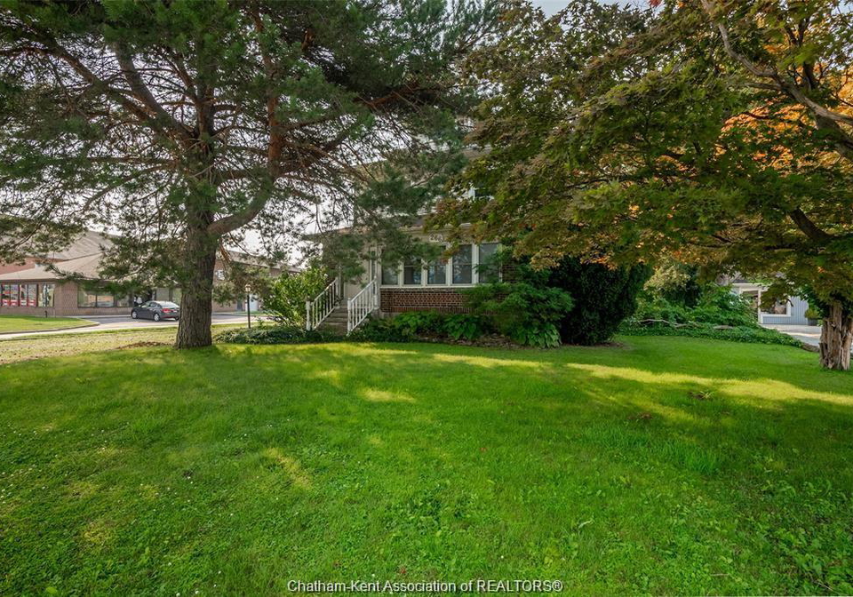 266-grand-avenue-west-chatham-ontario-26017398