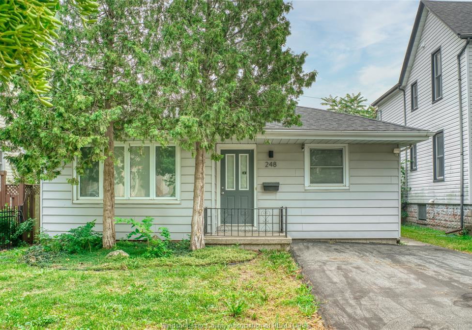 248-mckay-avenue-windsor-ontario-26017411