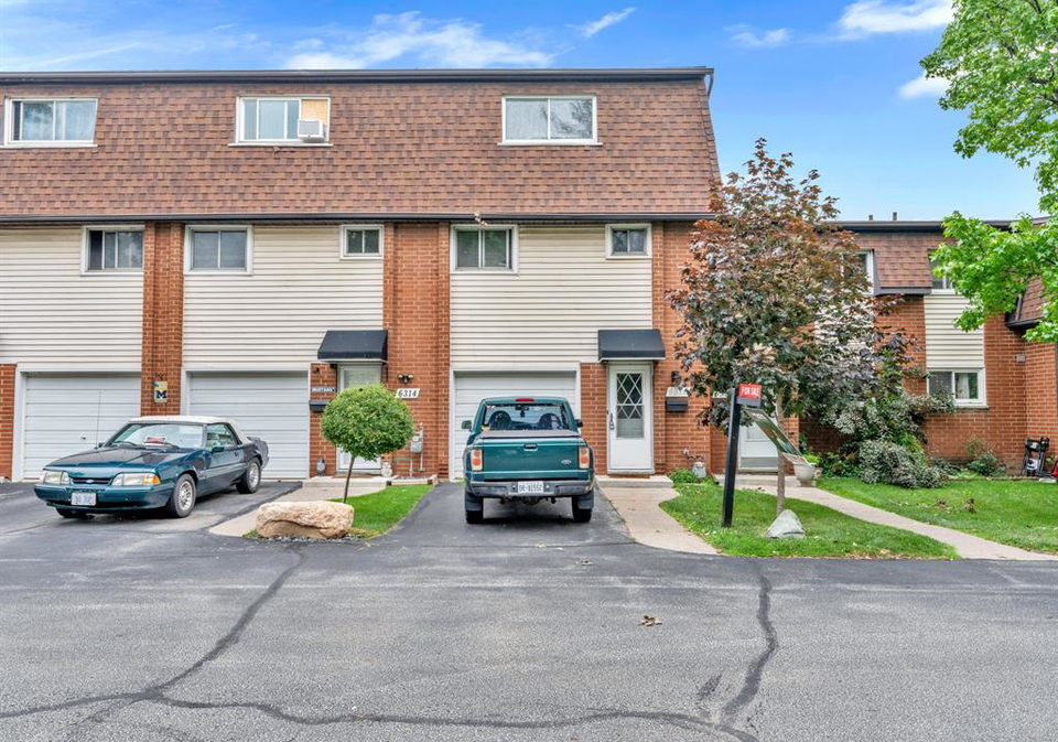 6312-thornberry-windsor-ontario-26017447
