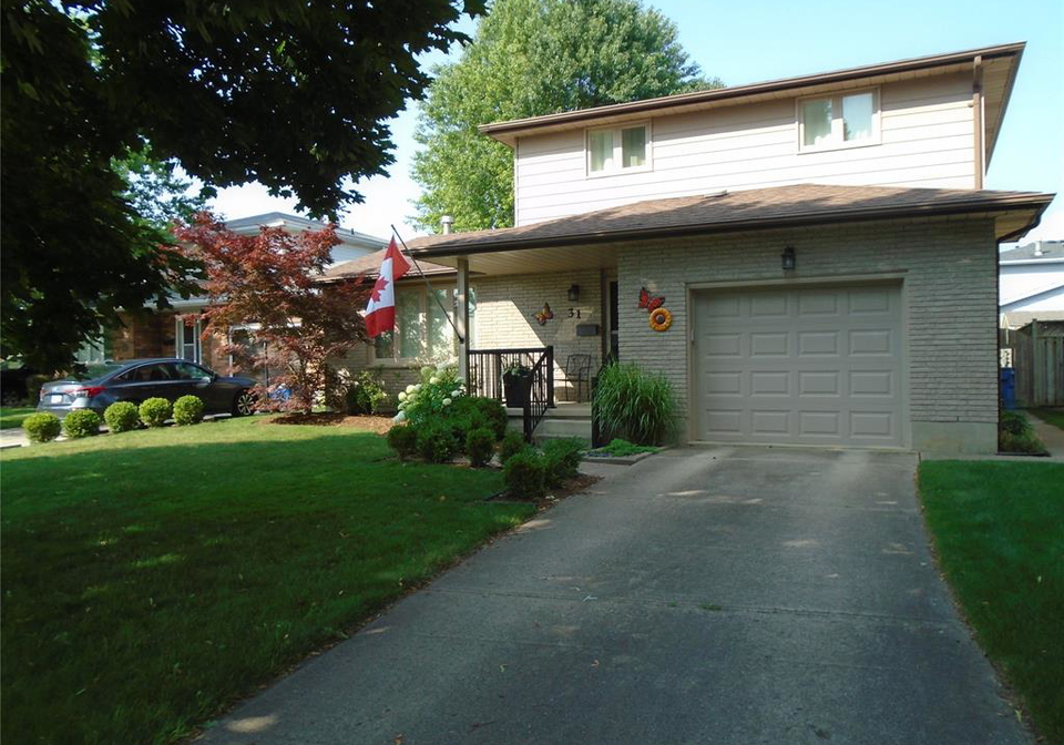 31-monarch-drive-chatham-ontario-26017469
