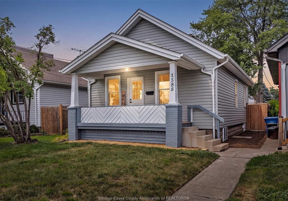 1588-tecumseh-road-west-windsor-ontario-26017495