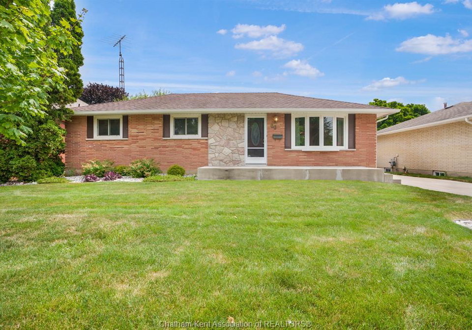 66-holland-avenue-chatham-ontario-26017510