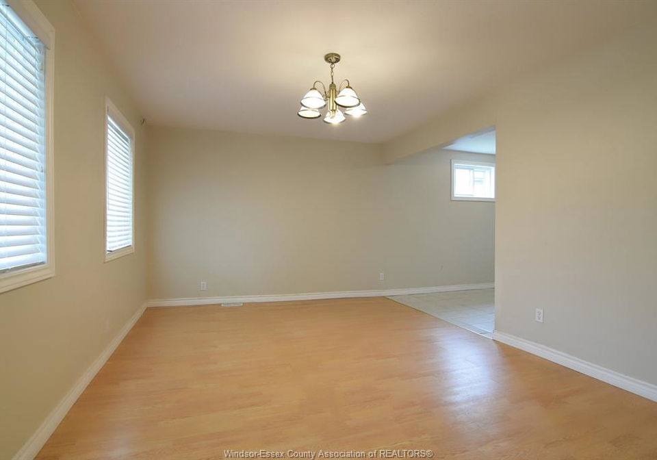 825-brant-windsor-ontario-26017523