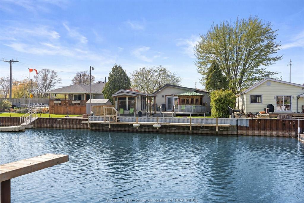 192-mill-lakeshore-ontario-26017538