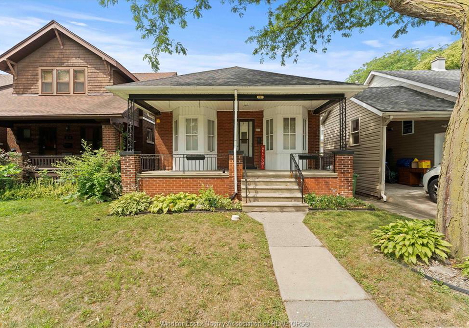 1167-bruce-avenue-windsor-ontario-26017541