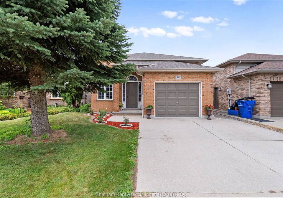 90-taylor-trail-chatham-ontario-26017563