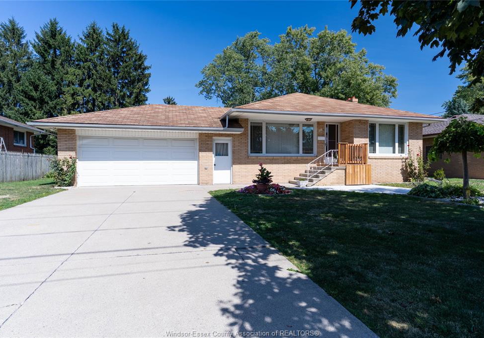 760-wallace-windsor-ontario-26017574