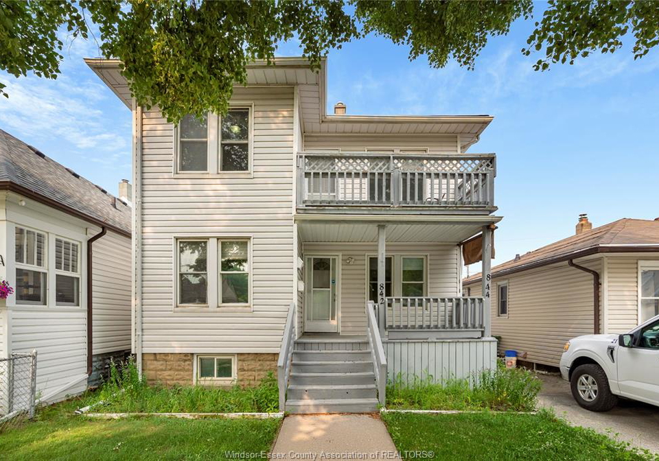 844-ellrose-avenue-windsor-ontario-26017578