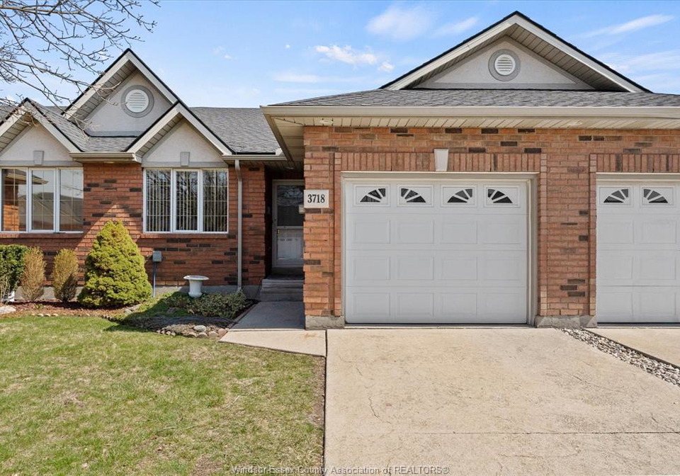 3718-prairie-court-windsor-ontario-26017581