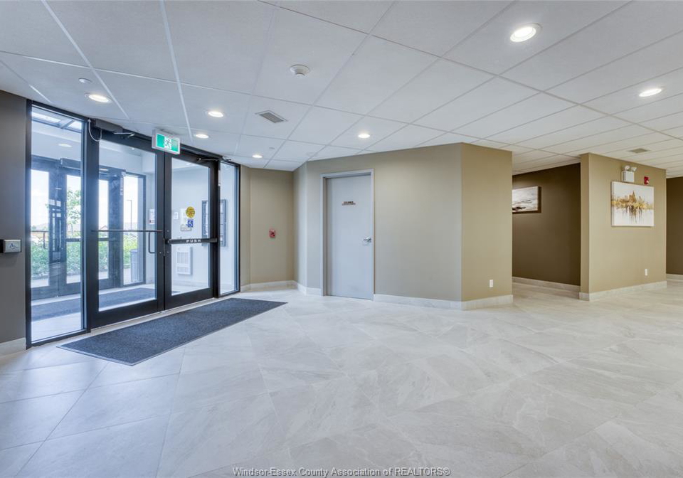 1900-concession-road-6-lasalle-ontario-26017582