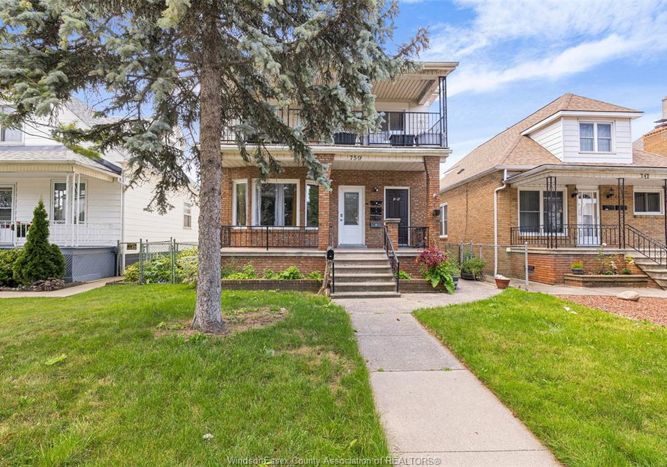 759-pierre-avenue-windsor-ontario-26017601