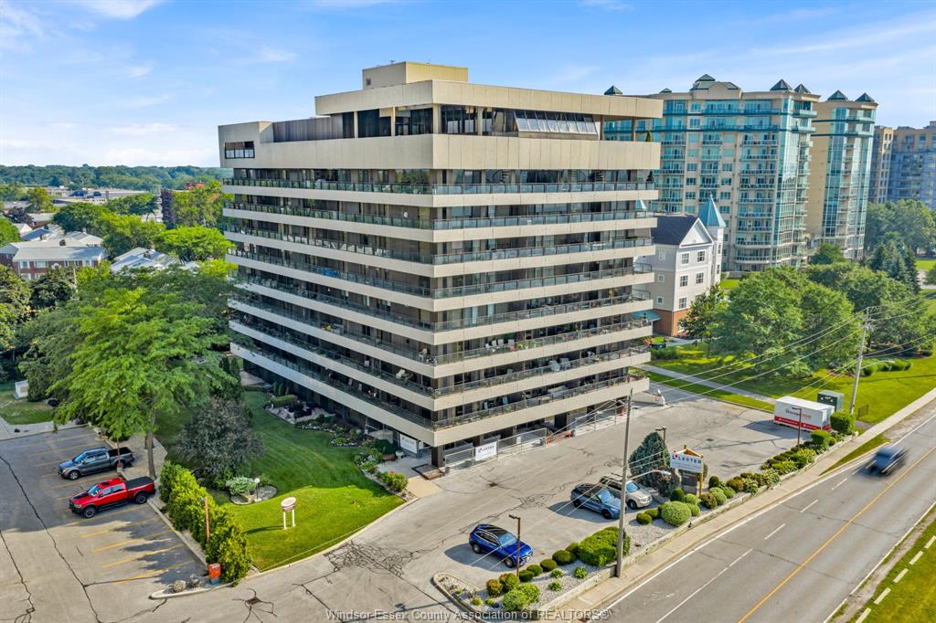 5125-riverside-drive-east-windsor-ontario-26017616