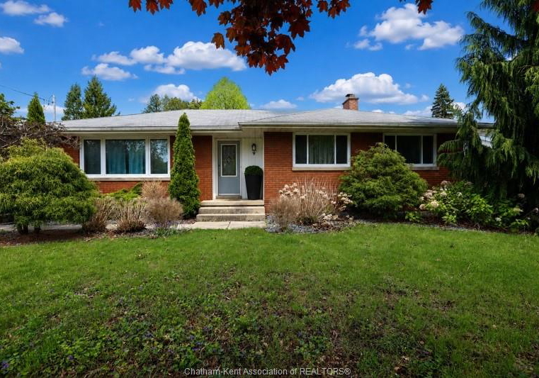 9-owen-avenue-chatham-ontario-26017651