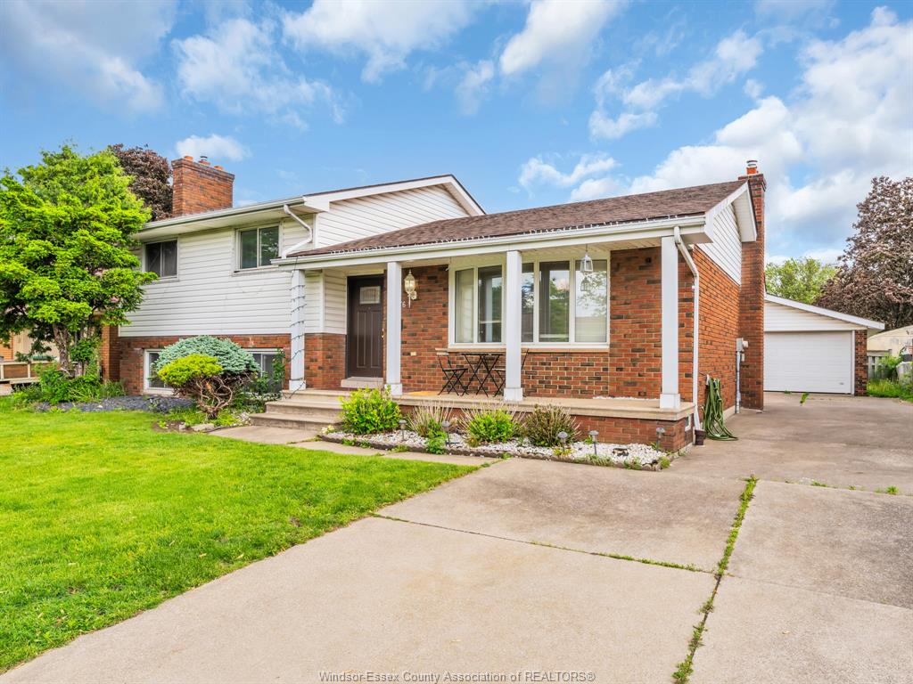2976-buttery-court-windsor-ontario-26017655