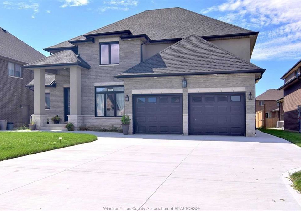 257-arkona-court-lakeshore-ontario-26017668