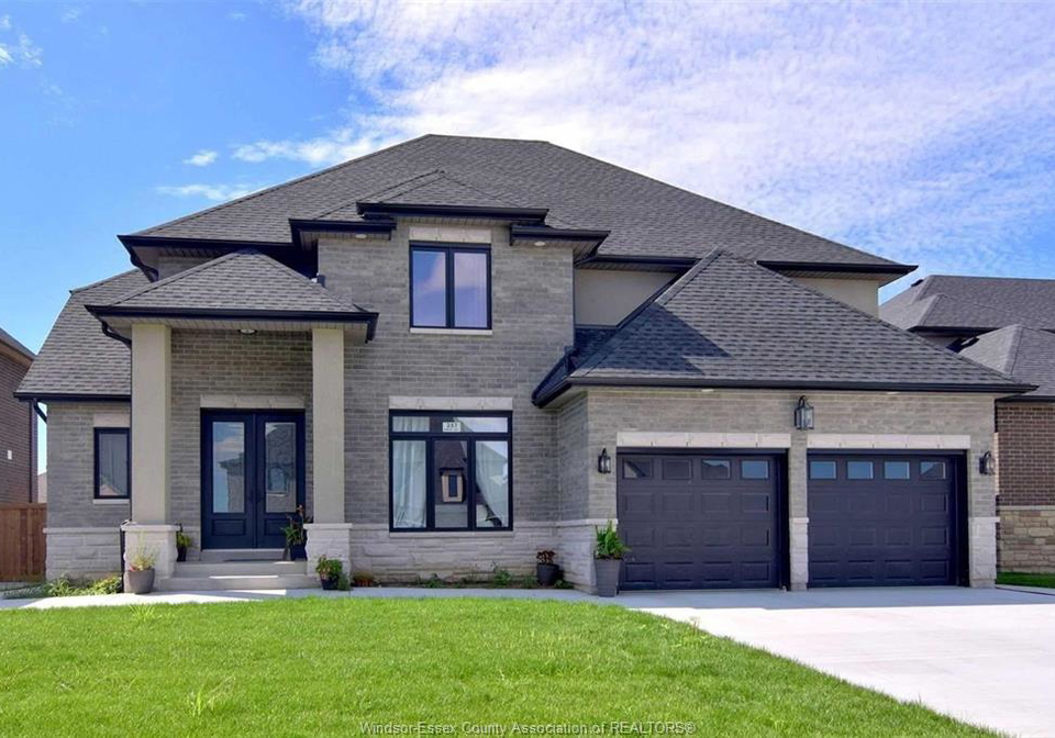 257-arkona-court-lakeshore-ontario-26017668