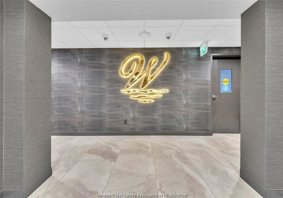 9099-riverside-drive-east-windsor-ontario-26017680