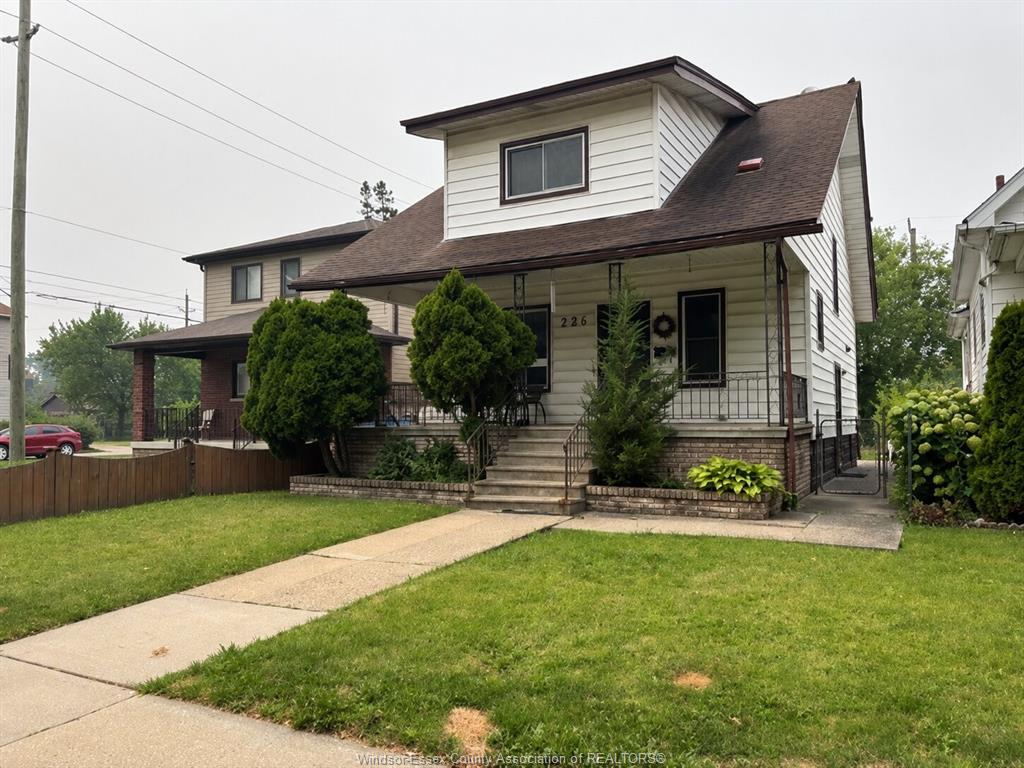 781-pierre-windsor-ontario-26017685