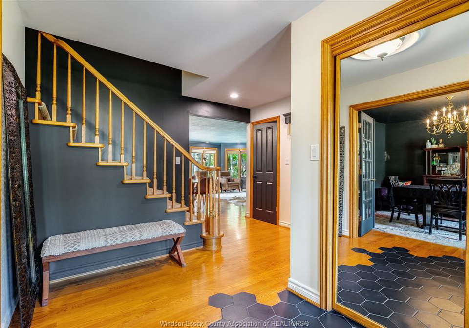 453-gregory-wheatley-ontario-26017688