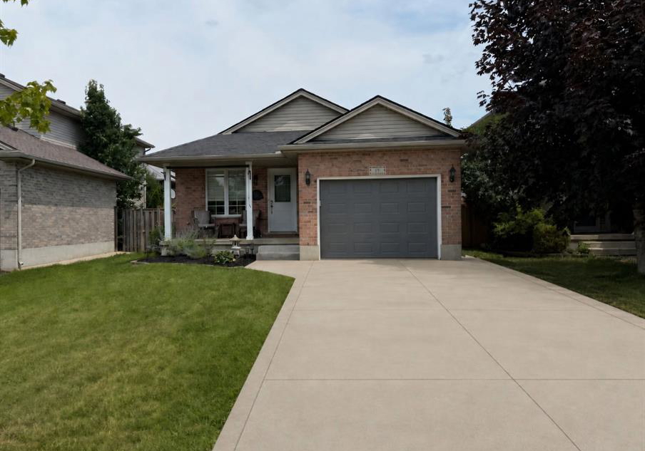 19-faith-boulevard-elgin-county-ontario-26017721