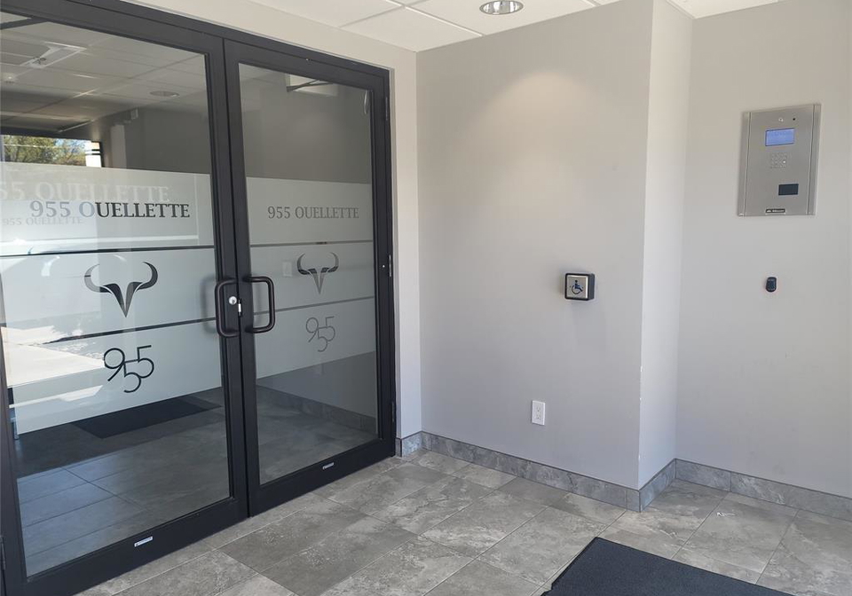 955-ouellette-avenue-windsor-ontario-26017733