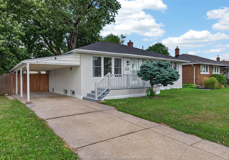 1302-josephine-windsor-ontario-26017736