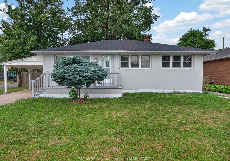 1302-josephine-windsor-ontario-26017736