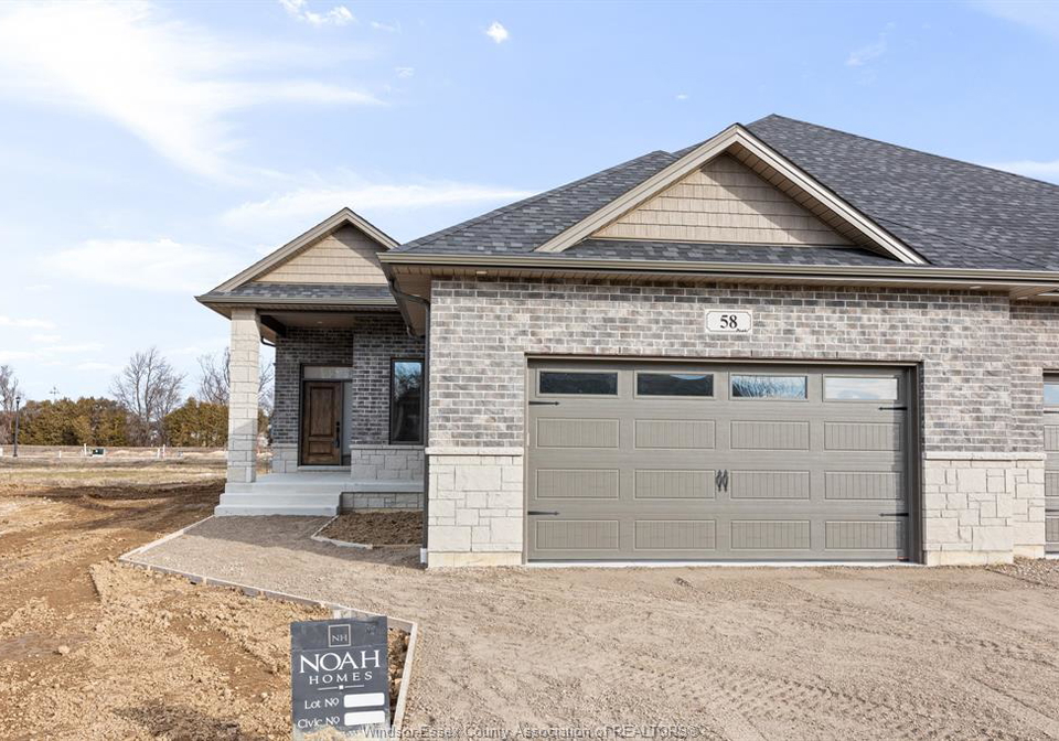 49-gaffan-kingsville-ontario-26017737