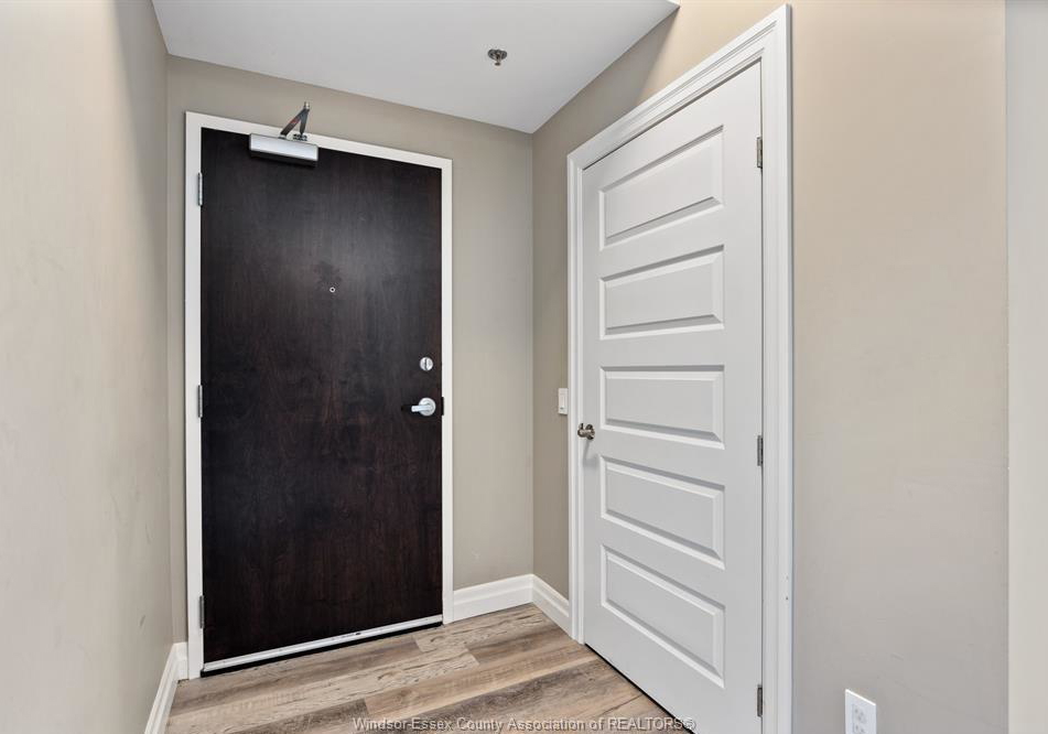 955-ouellette-avenue-windsor-ontario-26017770