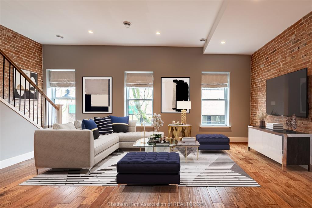 69-king-street-west-chatham-ontario-26017776