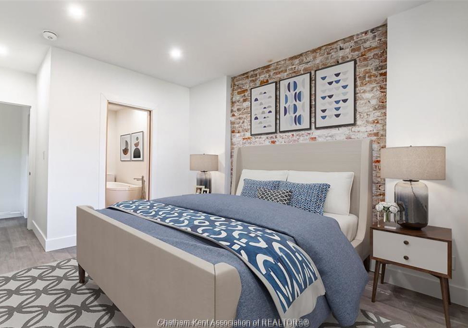 71-king-street-east-chatham-ontario-26017777