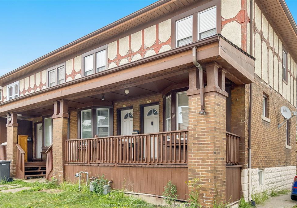 116-elm-avenue-windsor-ontario-26017778