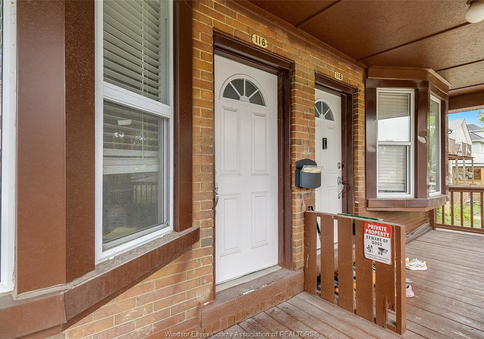 116-elm-avenue-windsor-ontario-26017778