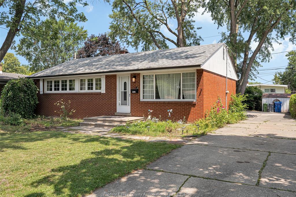 3660-roxborough-windsor-ontario-26017796