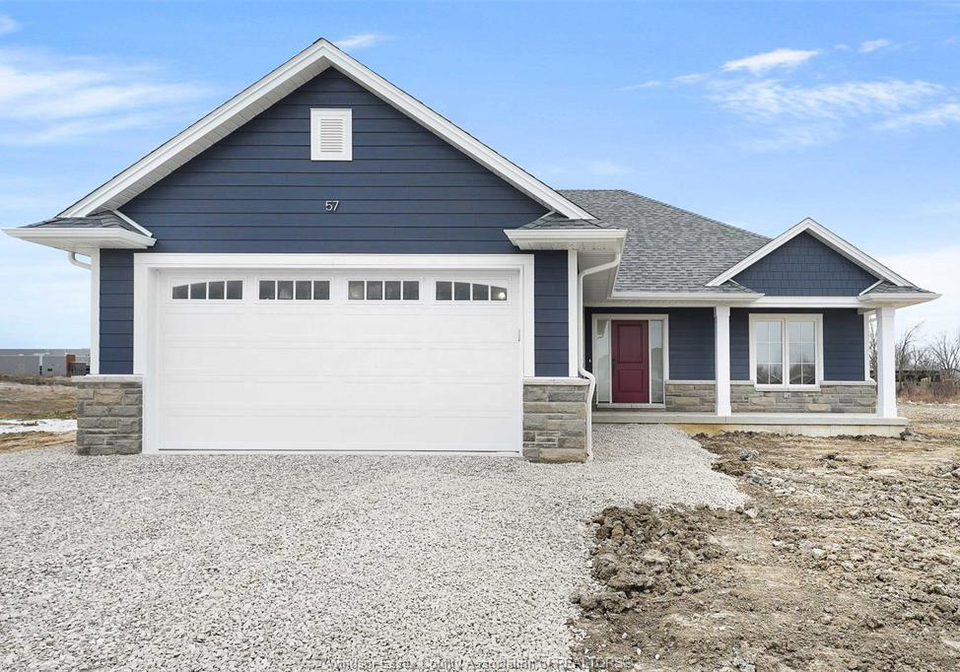 243-dolores-street-essex-ontario-26017813