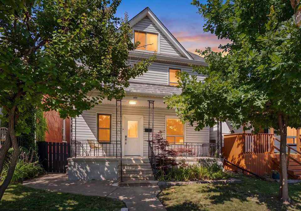 477-pierre-avenue-windsor-ontario-26017836
