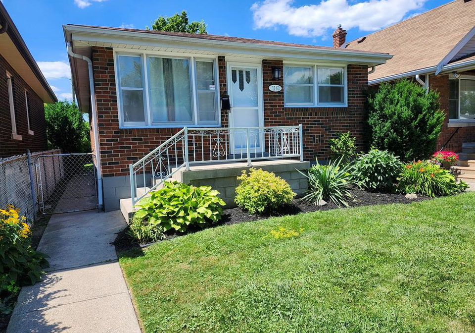 1163-josephine-windsor-ontario-26017839