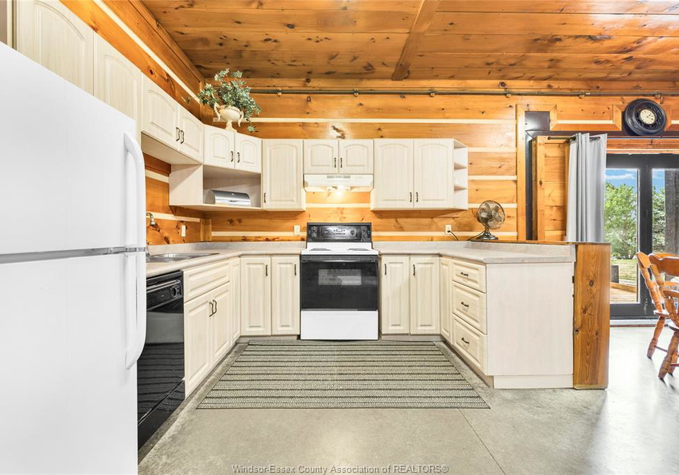 9912-tecumseh-lakeshore-ontario-26017857