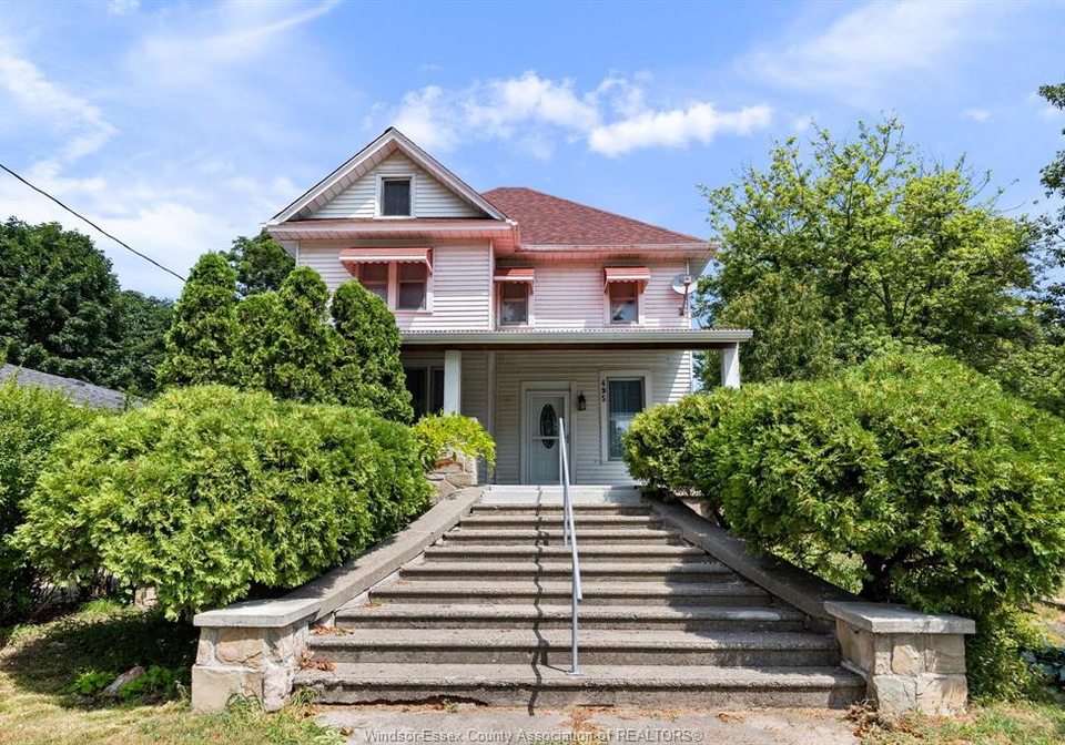 495-broadway-belle-river-ontario-26017880