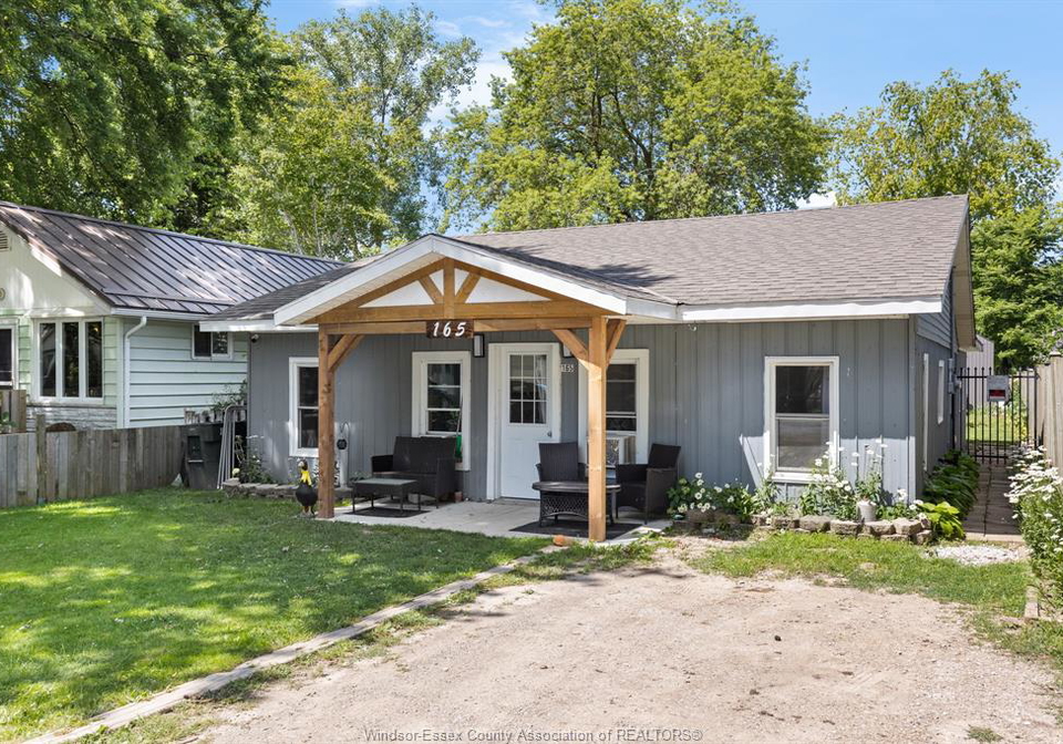 165-prado-colchester-ontario-26017904